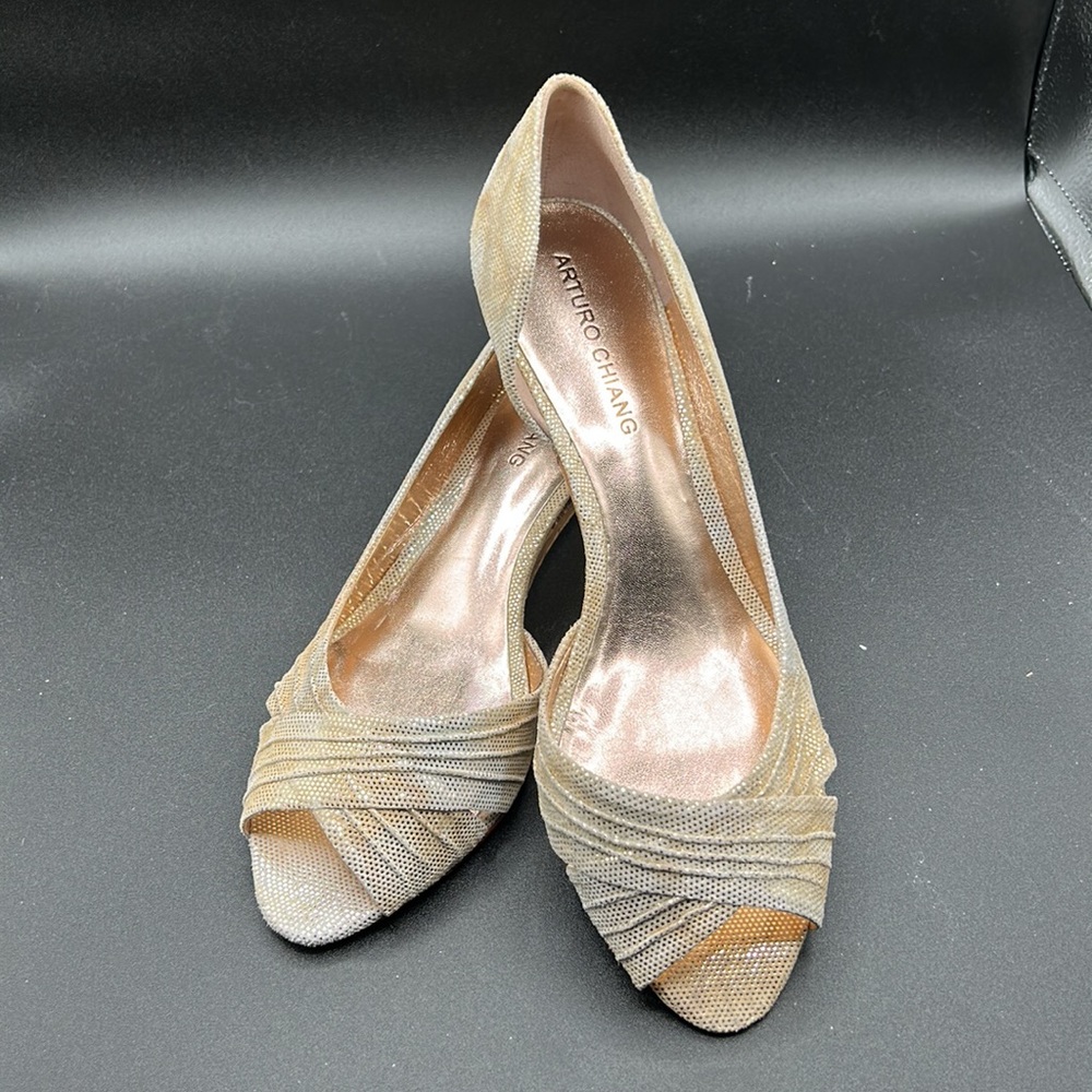 Vintage Arturo Chiang Sandals, Color: Gold, Style: Bianca, SZ 8.5